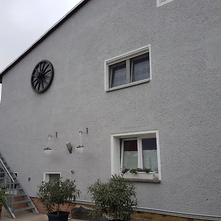 Фермерский дом Pferdepension Jaeger Маркранштедт