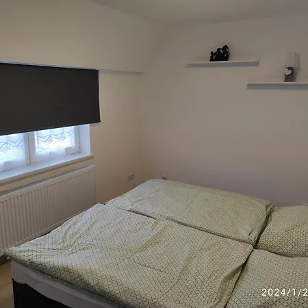 Pferdepension Jaeger Фермерский дом Маркранштедт