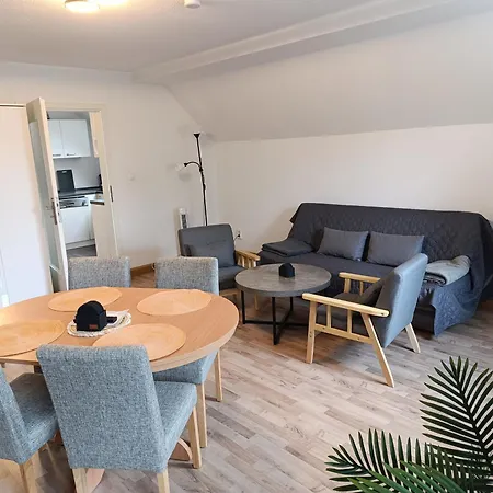 Pferdepension Jaeger Фермерский дом *