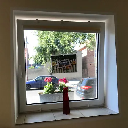 Pferdepension Jaeger Фермерский дом Маркранштедт