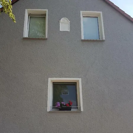 Pferdepension Jaeger Фермерский дом *